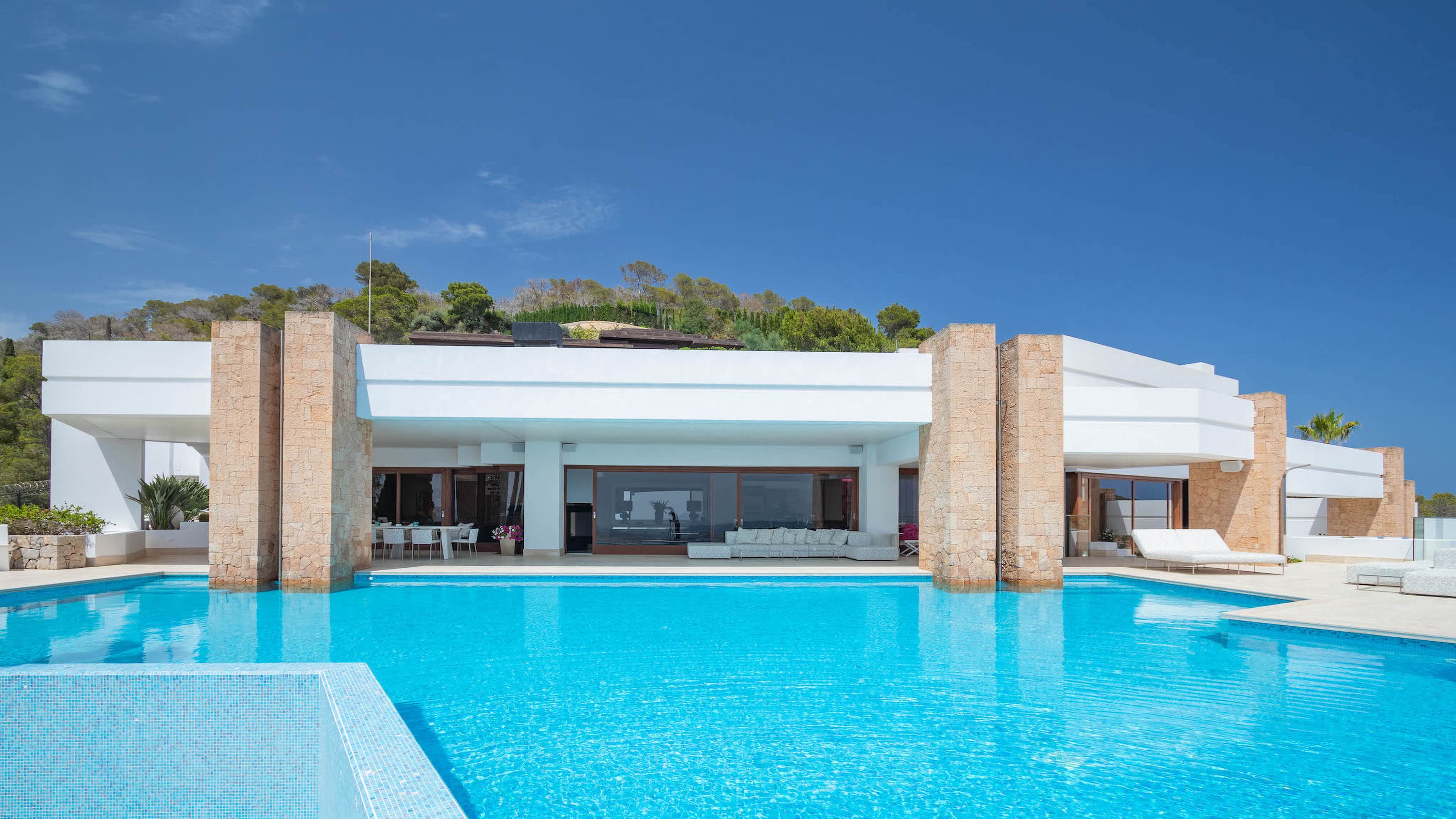 Outdoor terrace